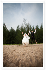 phuket small beach wedding idea